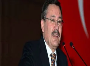 Gökçek'ten Çarşı'ya: Görelim bakalım Çarşı'nın samimiyetini
