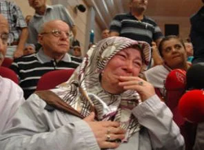 Hac kuraları böyle ağlattı