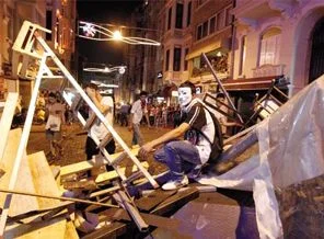 Hükümet esnafa 'gezi' zararını sordu