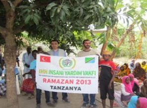 İHH Ramazan yardımlarına bütün hızıyla devam ediyor