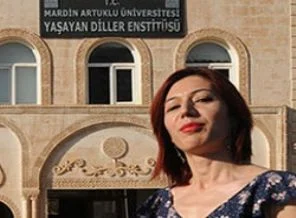 İlk Kürtçe öğretmen adayları atanmayı bekliyor