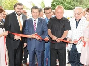Isparta Valisi kuaför açılışına bakın nasıl geldi