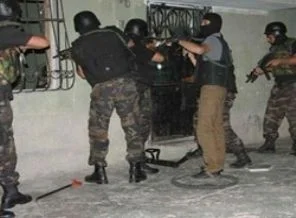 İstanbul'da 100 adrese 'Gezi' baskını