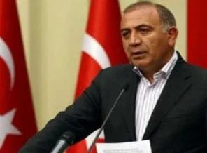 'İstanbul'da 500 bin kürdün oyunu alırım'