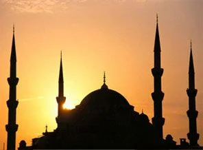 İstanbul'da bir camiye 4 bin 334 kişi düşüyor