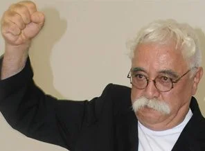 Levent Kırca'dan Erdoğan'a yanıt: Zerre kadar korkmuyorum