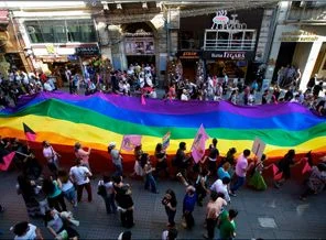 'LGBT'li' hapishanesi mi açılacak?