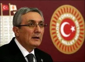 MHP'li Ayhan'ın acı günü