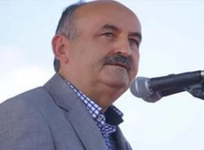Müezzinoğlu: Atatürk'ten geçinmeyin