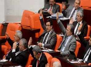Muhtar maaşları yüzde 100'e yakın arttı!
