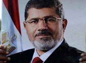Mursi üzerinden Arap devrimlerine gözdağı