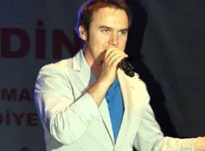 Mustafa Ceceli'nin 'Resulullah' sevgisi