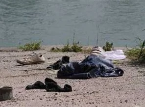 Oğlunu ve yeğenini sudan çıkardı ama...