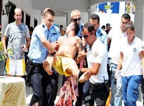 Otel çalışanları birbirine girdi