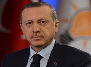 Polis, Başbakan'a sosyal medyadan hakaret edenlerin peşinde