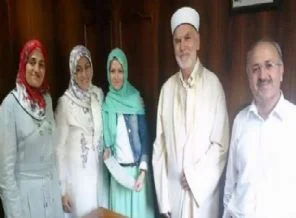 Ramazan'dan etkilendi, Müslüman oldu