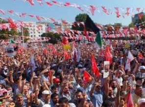 Saadet Partisi'nden 'darbelere hayır' mitingi