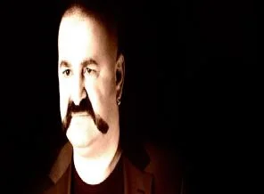 Şafak Sezer'in 'hükümet istifa' görüntüleri