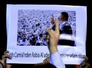 Şahin Alpay: Türkiye, Mısır değildir