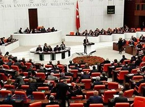 Seçimlerde Kürtçe propagandanın önü açılıyor