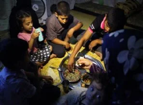 Sınır ötesinde Ramazan nasıl geçiyor? (Foto Galeri)