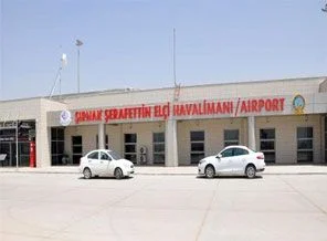 Şırnak Havalimanı'na Şerafettin Elçi ismi asıldı