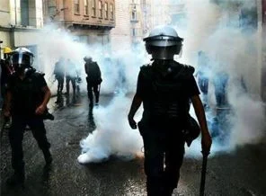 Taksim Dayanışması: Gezi Parkı'nı devlet değil, halk korudu