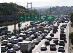 Tatilciler dönüş yolunda