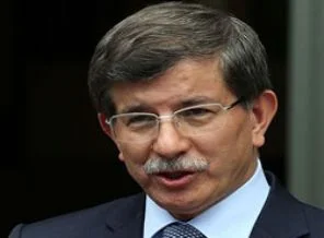 'Türkiye karışmasın'a cevap Davutoğlu'ndan geldi