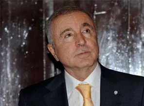Ünal Aysal'dan istifa çağrısı!