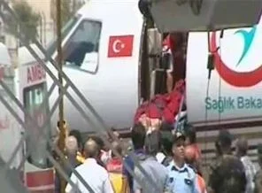 Yaralı polisler Türkiye'de