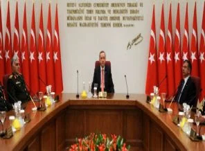 YAŞ öncesi önemli istifa