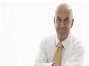 Yavuz Baydar 'kovuluşunu' Guardian gazetesine yazdı