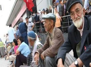 5 emekliden biri 140 TL zam alacak