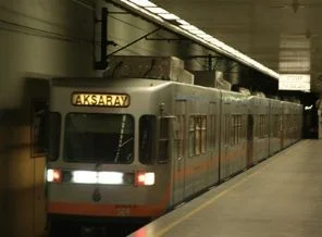 Aksaray metrosunda YBS dönemi