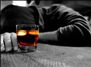 Alkol ve uyuşturucu bağımlılarına sınırsız tedavi hakkı