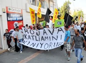 Antalya'da Rojava için yürüyüş