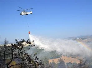 Antalya ve Çanakkale'de orman yangını