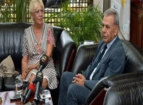Arıtman: Aziz Kocaoğlu'nun heykelini dikeceğim
