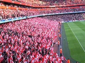 Arsenal'dan taraftarını üzecek 'F.Bahçe' açıklaması