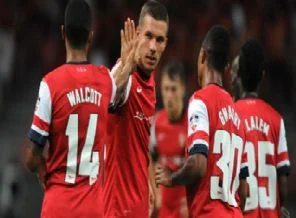 Arsenal, Fenerbahçe maçı için İstanbul'da