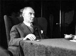 Atatürk bütün orduyu Chanel'den giydirmiş