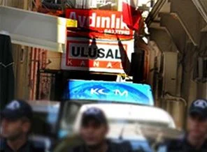 Aydınlık Gazetesi ve Ulusal Kanal'daki gözaltılar protesto edildi!