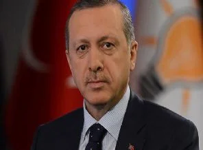 Başbakan Erdoğan'ın masasındaki üç anket