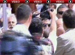 Bekir Bozdağ'a yumruklu saldırı