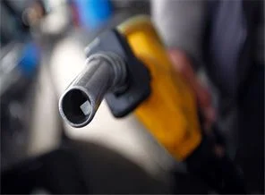 Benzine bir zam daha