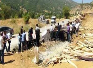 Bitlis'teki sözde 'PKK şehitliği' yıktırıldı