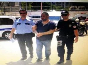 Boşanma tazminatı için banka soydu