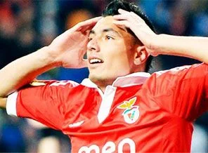 Cardozo bu haberle yıkıldı!