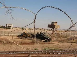 Ceylanpınar'da gar binasına tanksavar mermisi isabet etti
